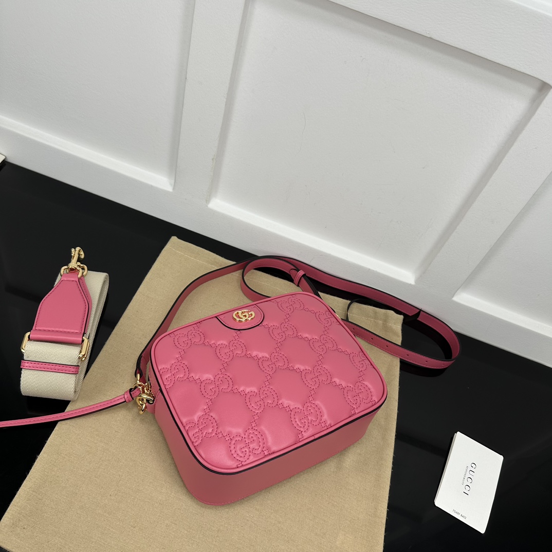 Gucci Satchel Bags